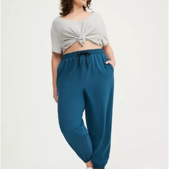 Torrid Stretch Woven Active Jogger - Picture 1 of 9